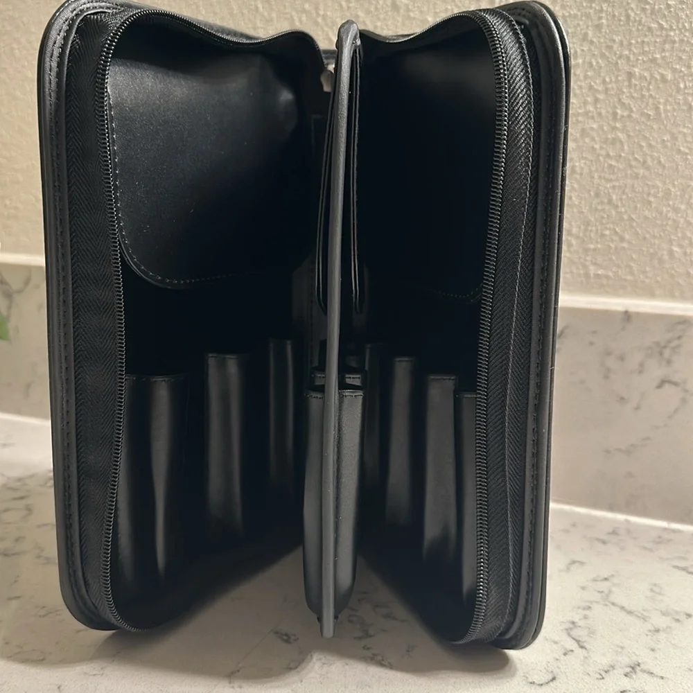 Sigma Beauty Premium Professional Kit - Black - Picture 2 of 3
